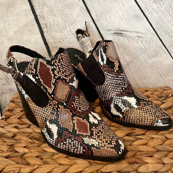 New Qupid snake print slingback booties - Picture 2 of 6